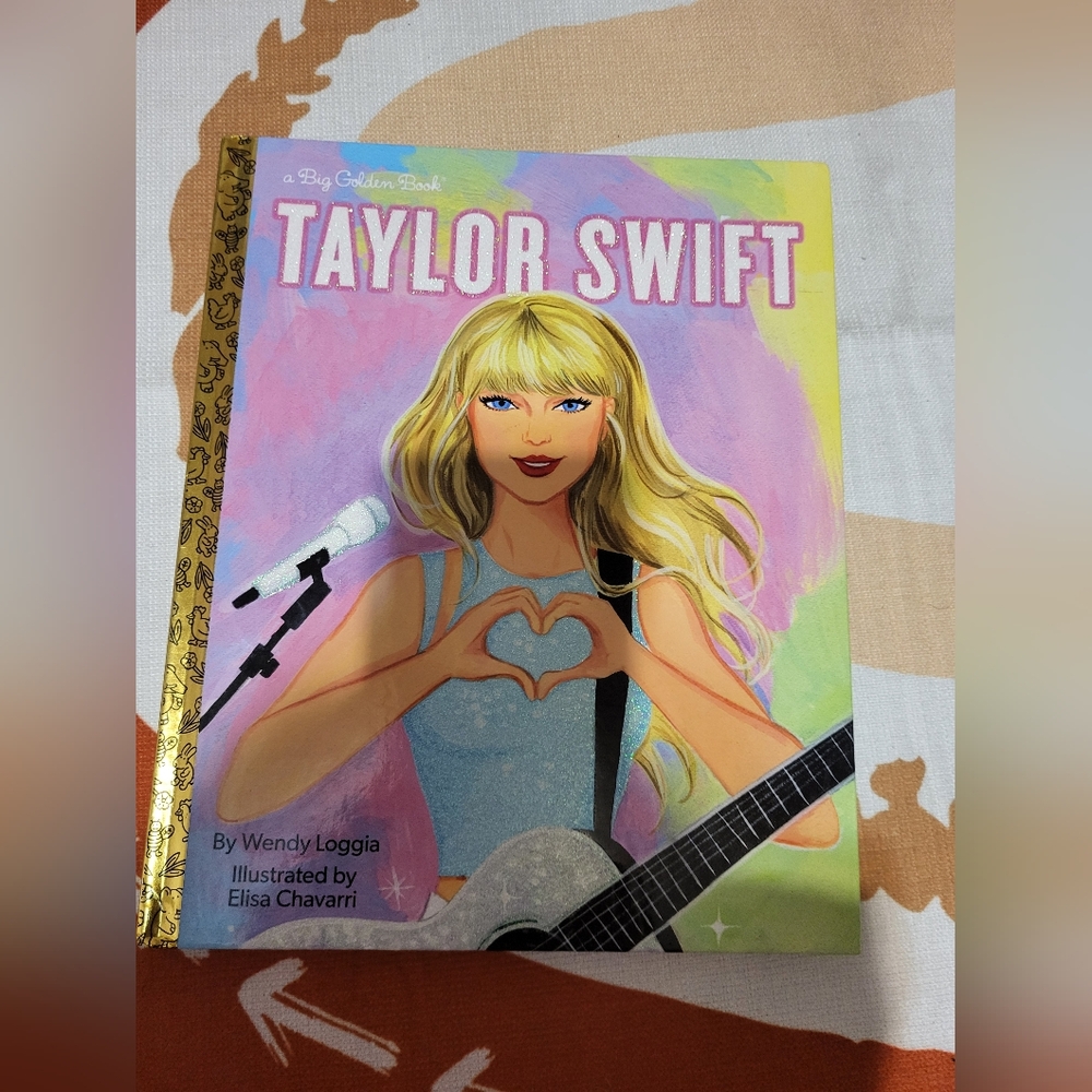 Taylor Swift: A Little Golden Book Biography